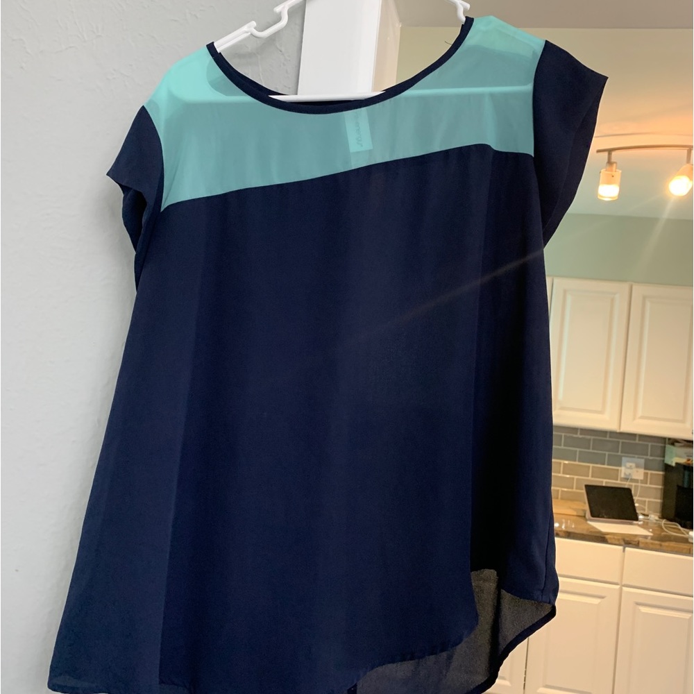 Flowy top